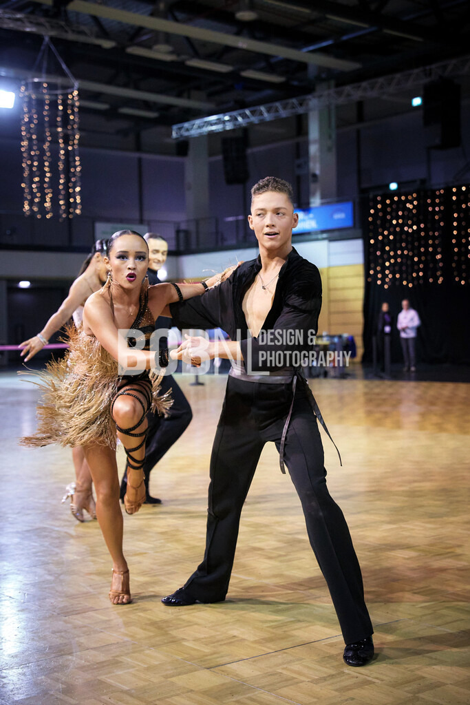 Winter Dance Festival | Mülheim a.d. Ruhr - 14.12.2025: Winter Dance Festival in Mülheim a.d. Ruhr (Westenergiehalle), Germany. Photo by: BobNL design &amp; photography  - Realisiert mit Pictrs.com
