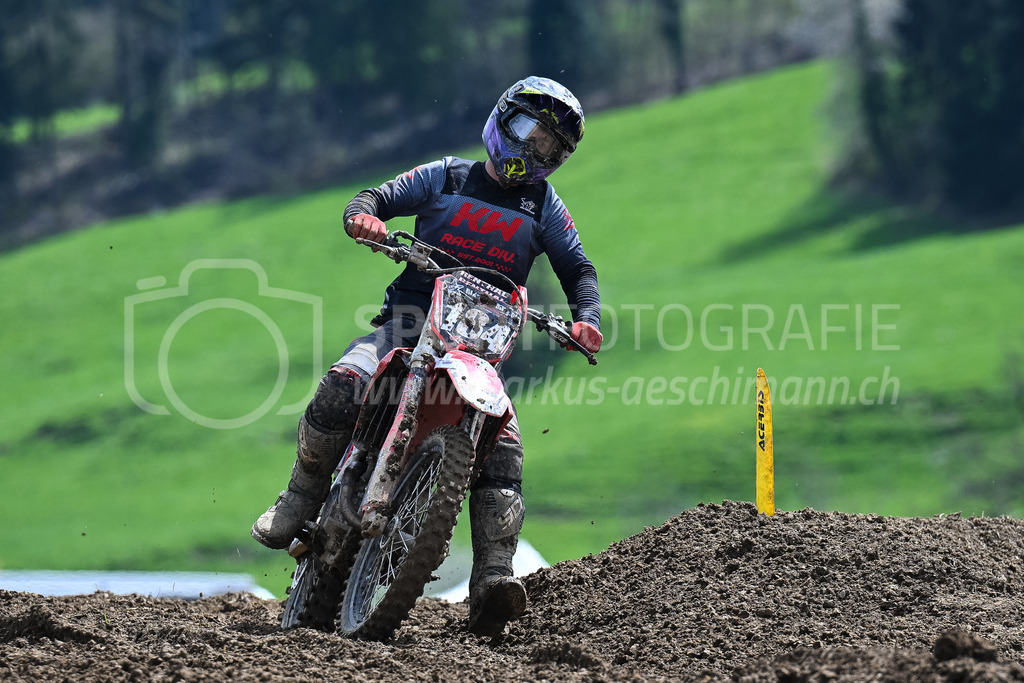 Motocross Schlatt bei Winterthur - 29. April 2023 | #184 Flury Ronny aus Wilen bei Wollerau (CH) auf Honda in der Kategorie MX2 am Motocross Schlatt bei Winterthur, 29. April 2023.
Instagram: @mx_schlatt | @mc_wila | @sam_schweiz
Bild: Sportfotografie Markus Aeschimann | www.markus-aeschimann.ch - Realisiert mit Pictrs.com