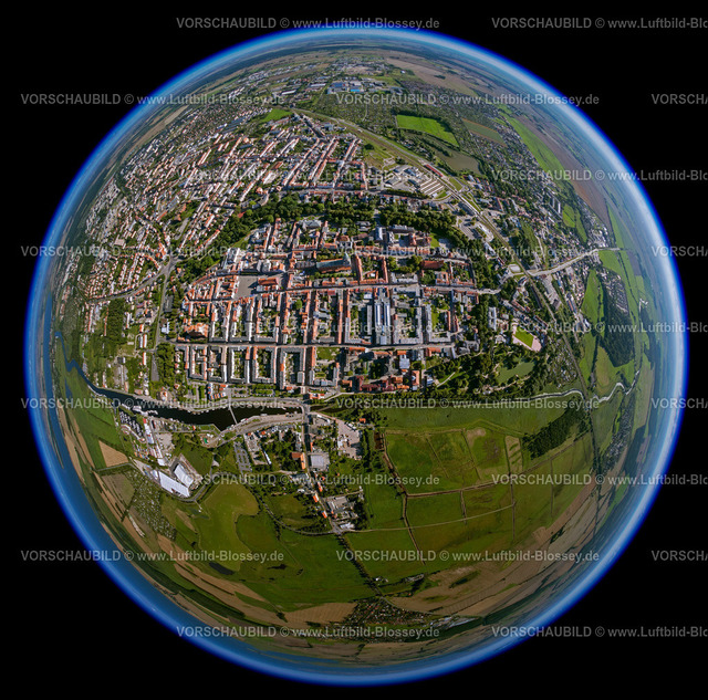 Greifswald12084021a | Plattenbauten im Südosten Greifwalds, Anklamer Straße,  Greifswald, Greifswalder Bodden, Mecklenburg-Vorpommern, Deutschland, Europa