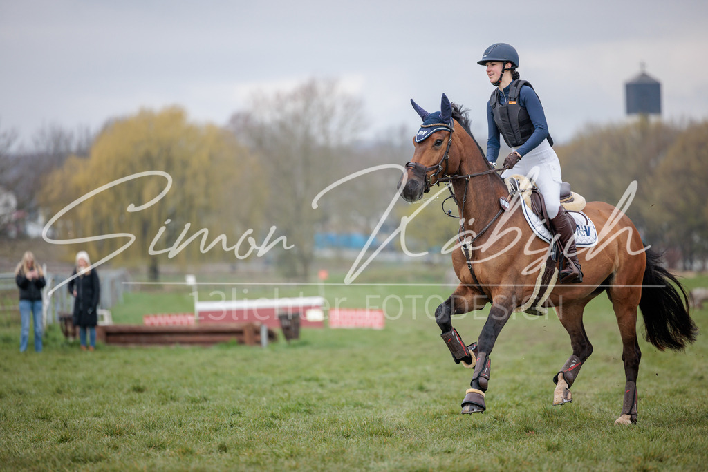 20260329-_3LI3851 | Tierfotografie Pferde, Hunde, Katzen, Haustiere.
Turnierfotografie Reitturniere, Reiten, Springreiten, Dressur in Hanau, dem Main-Kinzig-Kreis und dem Rhein-Main- Gebiet um Frankfurt