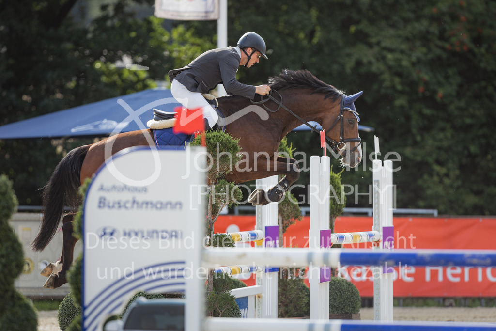 220728_BHO_ST_M1-Spr_1-624 | Deine schönsten Turniermomente als professionelle Fotos! Entdecke hochwertige Pferdesport-Fotografie im Online-Shop. Jetzt Fotos finden & bestellen!