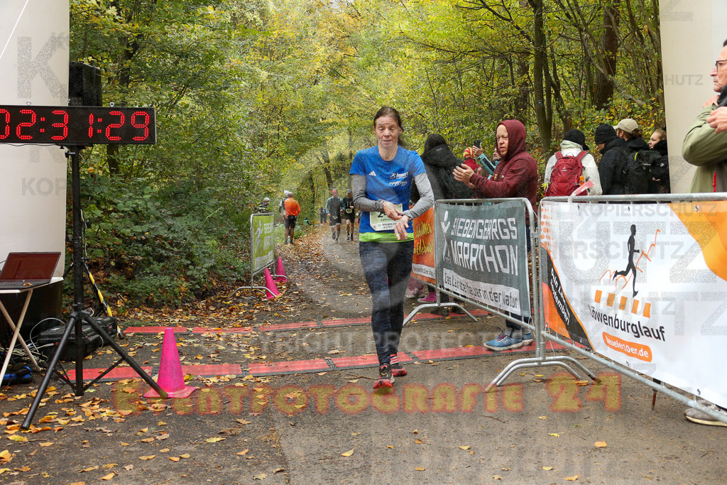 251026_1233_EX1_0640 | Sportfotografie im Rhein-Sieg Kreis, Köln, Bonn, NRW, Rheinland Pfalz, Hessen, etc. Unser Tätigkeitsfeld umfasst den Laufsport vom Volkslauf über den Marathon, Duathlon, Triathon bis zum Ultralauf wie Kölnpfad Ultra oder Schindertrail.