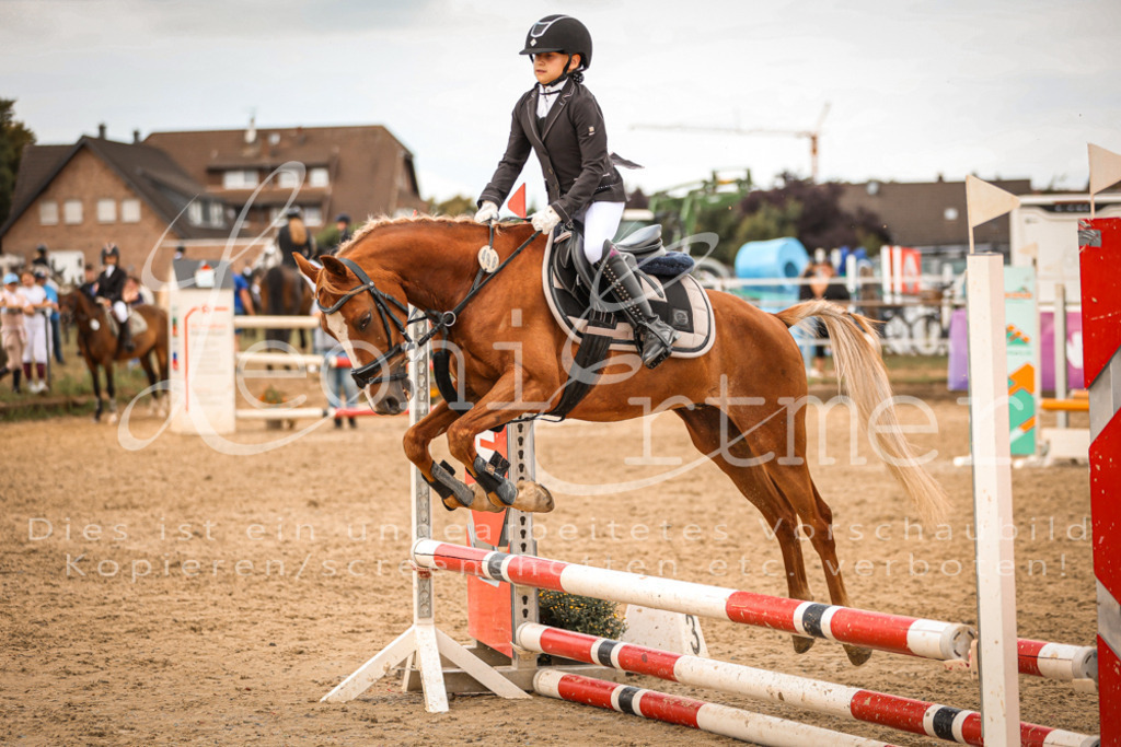 06.SoSpWB00335 | Leoni Ertmer Photography - Realisiert mit Pictrs.com