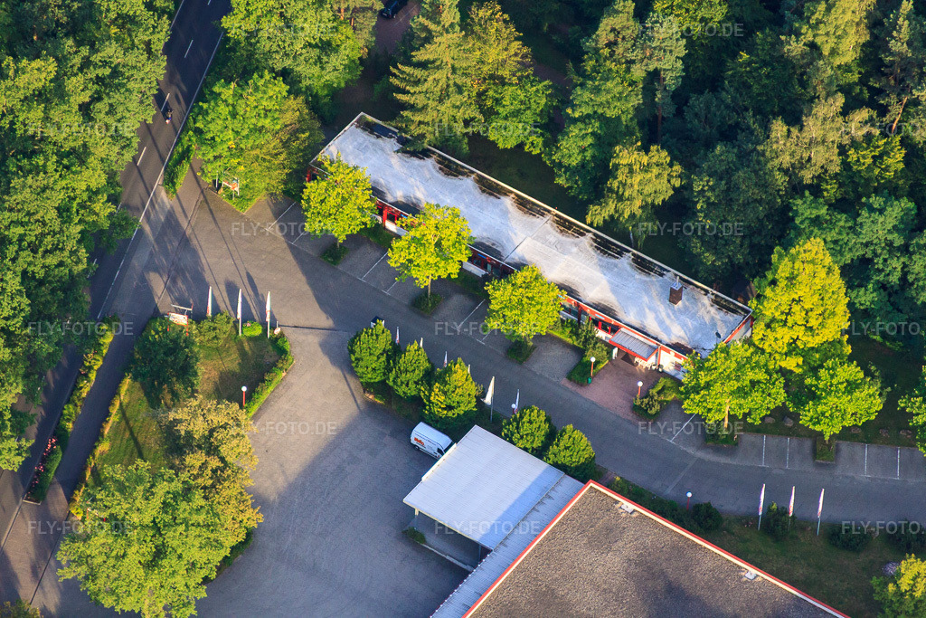 Luftbild: Möbel Gilb in Herxheim bei Landau im Bundesland Rheinland-Pfalz in Deutschland. Foto: IMG_51413.jpg vom 04.08.2012 durch Werner Riehm/FLY-FOTO.de