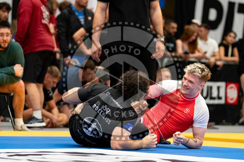 20230916PBB3933 | Fighters compete during the grappling tournement ADCC Trials (European, Middle East and African Championship) in Warsaw, Poland, on September 16, 2023.