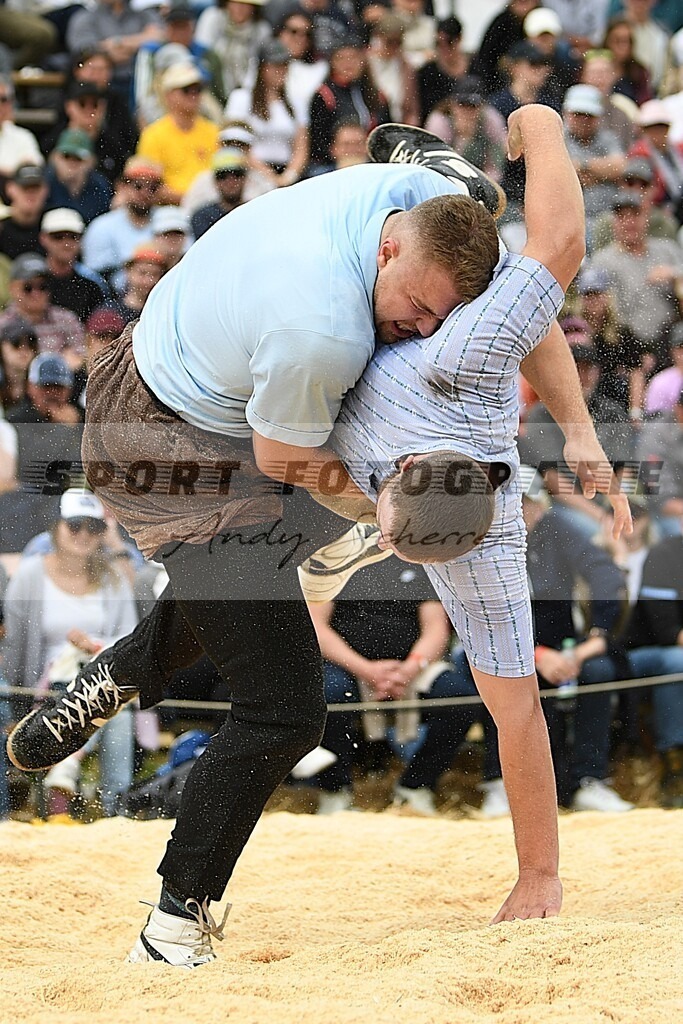 Walther Ulrich MichaelDSC_7138aaaa | Kaufen Sie Sportbilder im Onlineshop von Andy Scherrer Sportfotografie. Faszinierende Bilder von Sportevents aus der ganzen Schweiz. Fussball, Frauenfussball, Unihockey, Handball, Schwingen und weiteren Sportarten. - Realisiert mit Pictrs.com