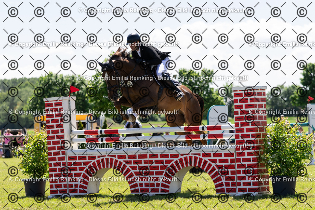 CL5A1121 | Emilia Reinking Fotografie - Realisiert mit Pictrs.com