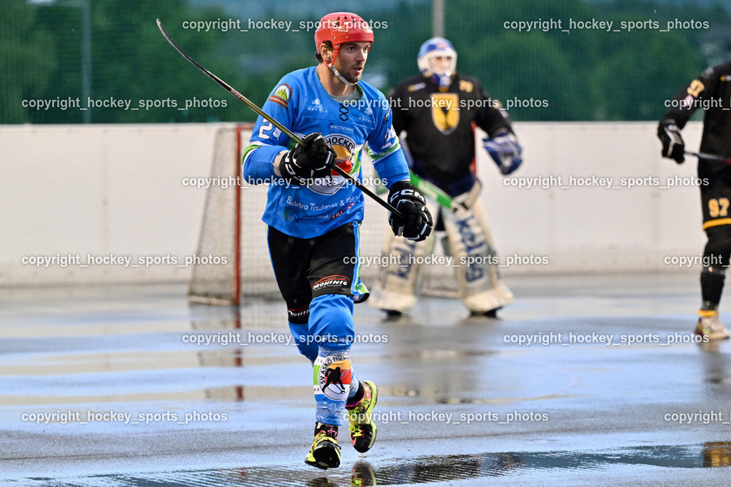 VAS Ballhockey Villach vs. ASKÖ Villach Ballhockey | #24 Petrik Benjamin, VAS Ballhockey Villach vs. ASKÖ Villach Ballhockey, VAS Ballhockey Villach vs. ASKÖ Villach Ballhockey am 28.05.2025 in Villach (Alpen Arena ), Austria, (Photo by Bernd Stefan)