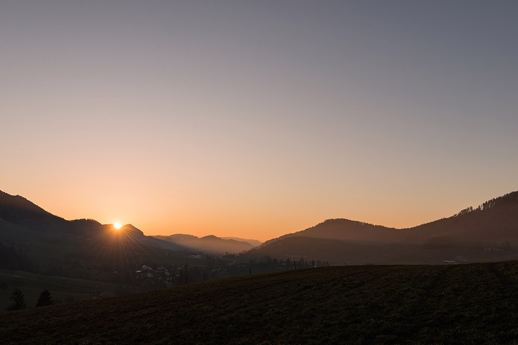 Sonnenuntergang | Fotos mit schönen Motiven aus der Region Basel. - Realisiert mit Pictrs.com