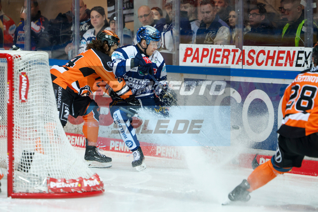 Iserlohn Roosters - Grizzlys Wolfsburg | 
DEL: Iserlohn Roosters - Grizzlys Wolfsburg - Realisiert mit Pictrs.com