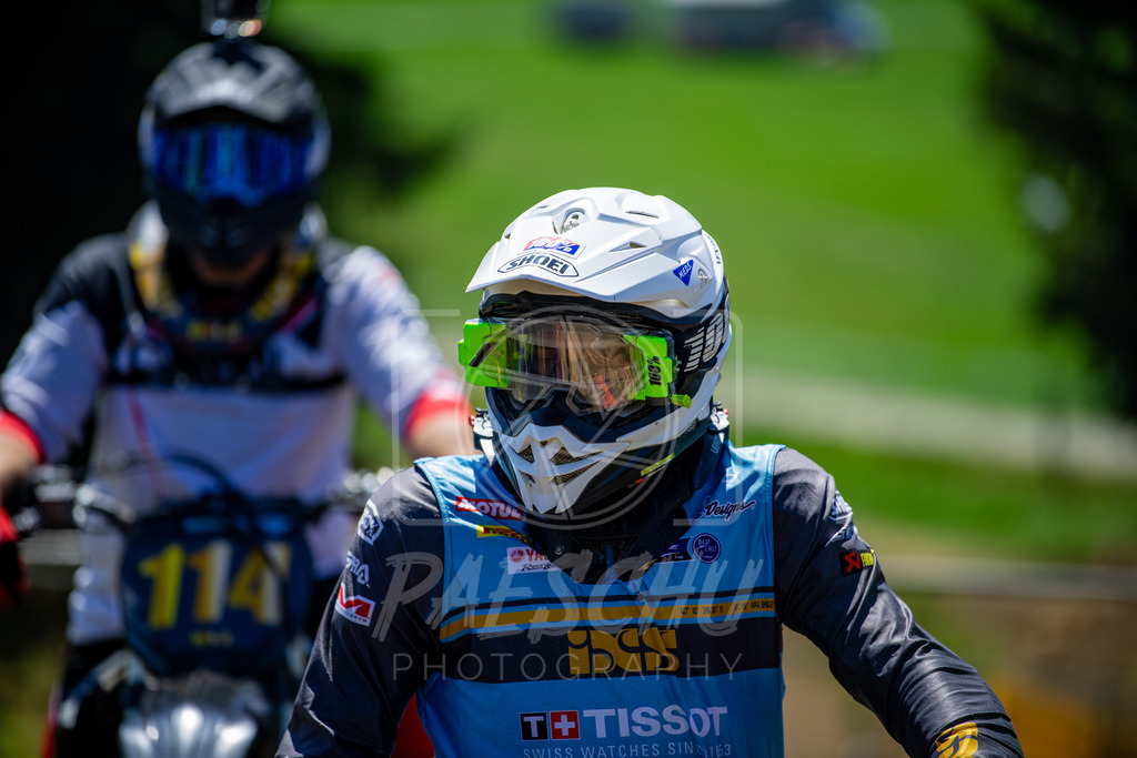 SE (190) | Paeschuphoto Shop - Wer nicht sucht der auch nicht findet.Ob Motocrossbilder oder von einem besuchtem Spiel, Hauptsache Action. - Realisiert mit Pictrs.com