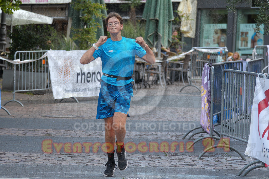 250824_1205_EV4_9156 | Sportfotografie im Rhein-Sieg Kreis, Köln, Bonn, NRW, Rheinland Pfalz, Hessen, etc. Unser Tätigkeitsfeld umfasst den Laufsport vom Volkslauf über den Marathon, Duathlon, Triathon bis zum Ultralauf wie Kölnpfad Ultra oder Schindertrail.