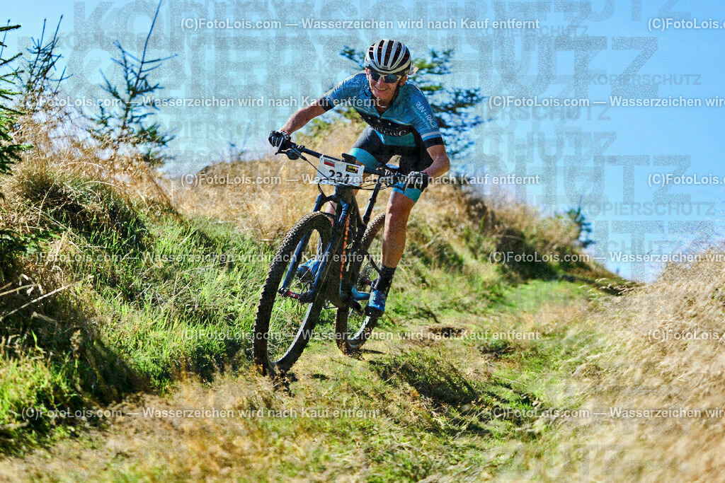 ALP6493_XXIX_GRANITBEISSER_Medium_Auer Julia | (C)FotoLois.com, Alois Spandl, 29. GRANITBEISSER - Mountainbike-Marathon in St. Georgen am Walde, MEDIUM 39,5 km, Sa 2. September 2023.