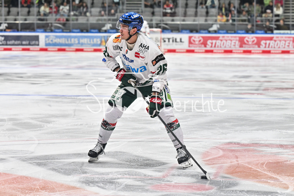 Augsburger Panther - Steinback Black Wings Linz | am Puck Alexander BLANK (Augsburger Panther 26) / Einzelfoto / Freisteller / Testspiel: Augsburger Panther - Steinback Black Wings Linz; Curt Frenzel Stadion am 05.09.2025