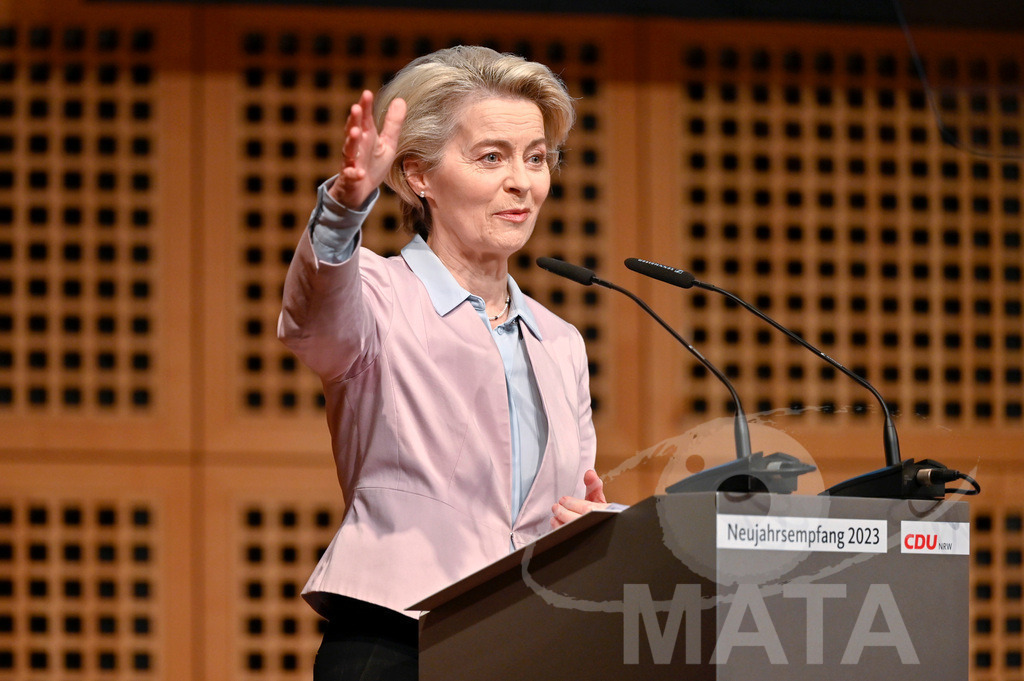 _DWI0686 | Politikerin Ursula von der Leyen beim CDU-NRW Neujahrsempfang in Düsseldorf. Düsseldorf, 28.01.2023 - Realisiert mit Pictrs.com
