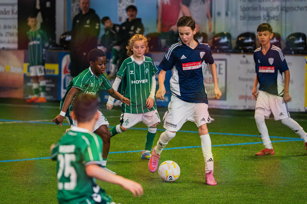 blr.pics-231 | Professionelle Fußball- und Sportfotografie. Spielbilder online ansehen und kaufen – Einzelbilder oder komplette Galerien in hoher Qualität. - Realisiert mit Pictrs.com