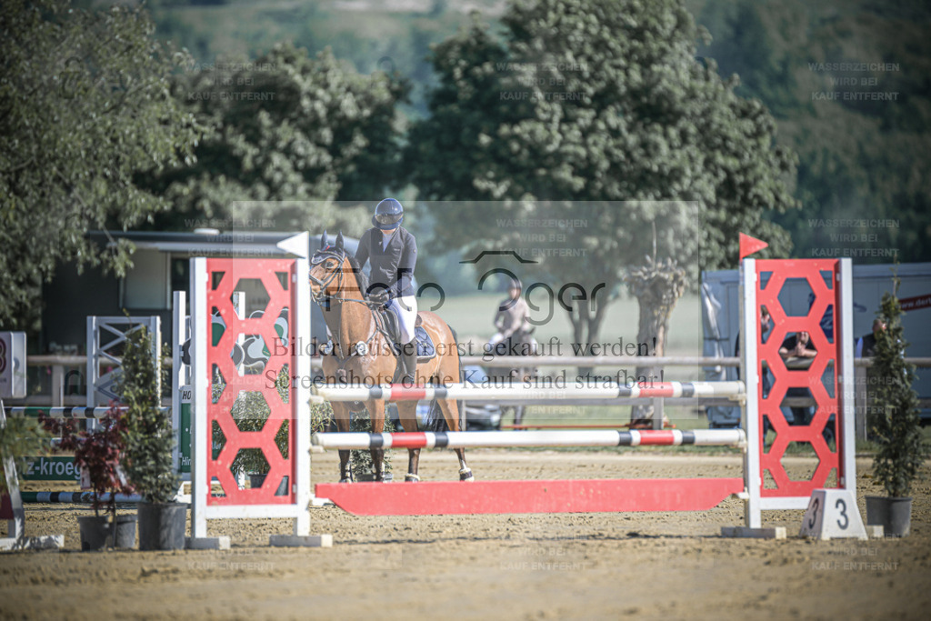 20240512-DOS_2666 | Entdecke hochwertige Reitturnierfotos von Foto Oger. Professionell, emotional und authentisch – jetzt Lieblingsmomente im Shop bestellen. - Realisiert mit Pictrs.com