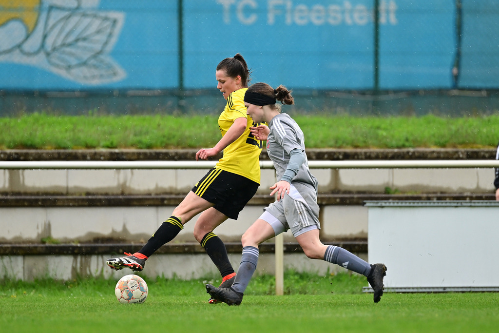 Fußball I Frauen I Saison 2024-2025 I Bezirkspokal I Halbfinale I TuS Fleestedt - ATSV Scharmbeckstotel | Der Sportfotograf. - Realisiert mit Pictrs.com