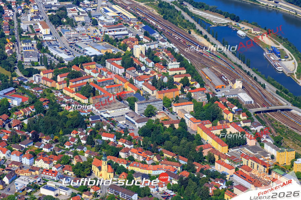 Die Luftaufnahme der Stadt Passau wurde 2017 vom Flugzeug heraus erstellt ( keine Drohne )- hohe Auflösung für beste Qualität