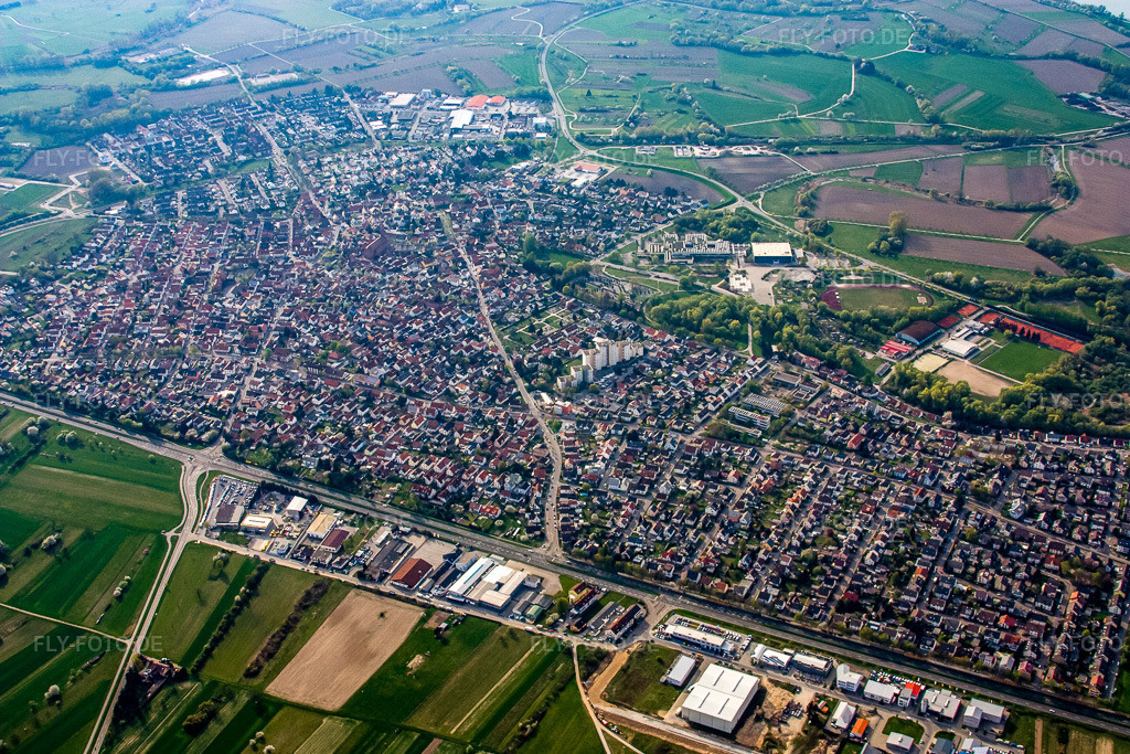 Luftbild: Ortsansicht von Nordosten im Ortsteil Mörsch in Rheinstetten im Bundesland Baden-Württemberg in Deutschland. Foto: IMG_17770.jpg vom 12.04.2009 durch Werner Riehm/FLY-FOTO.de