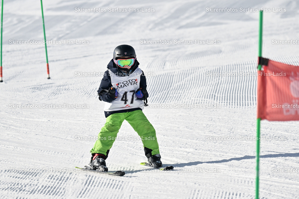 SRS_19.12.2025_0134 | SRS_19.12.2025_0134 - Realisiert mit Pictrs.com