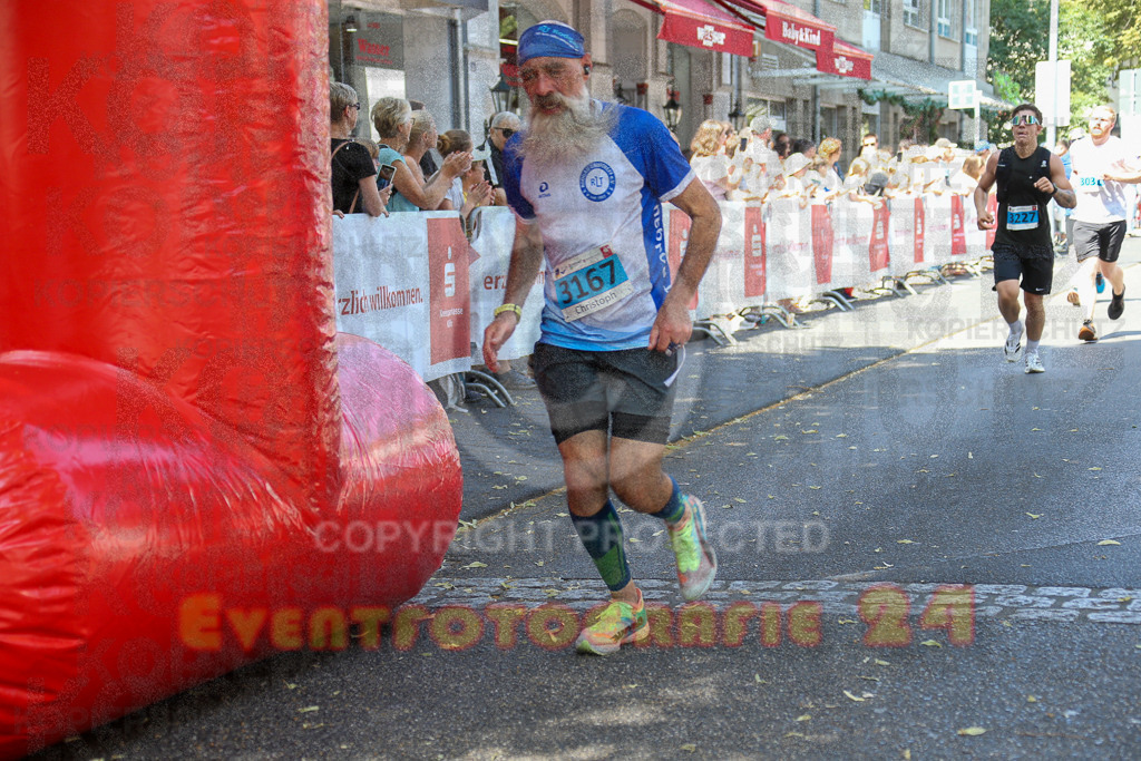 250621_1157_EX1_4400 | Sportfotografie im Rhein-Sieg Kreis, Köln, Bonn, NRW, Rheinland Pfalz, Hessen, etc. Unser Tätigkeitsfeld umfasst den Laufsport vom Volkslauf über den Marathon, Duathlon, Triathon bis zum Ultralauf wie Kölnpfad Ultra oder Schindertrail.