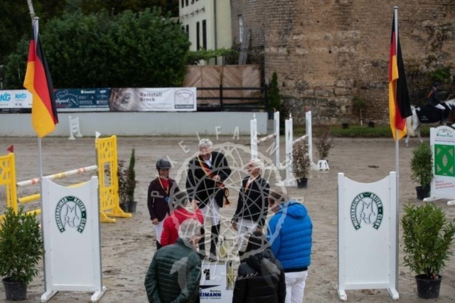 2B4A3253 | pixelfaenger - Realisiert mit Pictrs.com