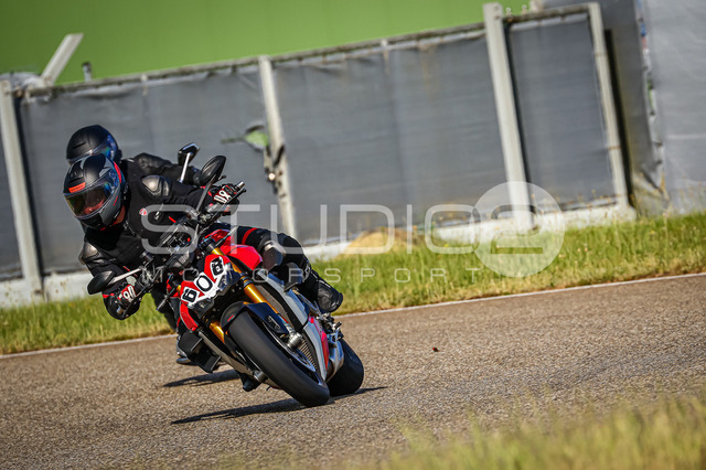 0608-260530DCB-001_608 | Deine Full-Service-Agentur für ✔️Videoproduktionen und ✔️Motorsportfotografie Jetzt Angebot anfragen!