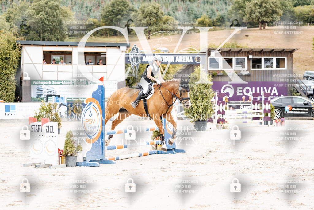 CK907837 | Turnierfotografie Pferdefotografie Trier Rheinland-Pfalz Pferdesport Reitsport Tierfotografie Sportfotografie Pferdevideo Pferdevideografie Equestrianvideography equestrianphotography  - Realisiert mit Pictrs.com