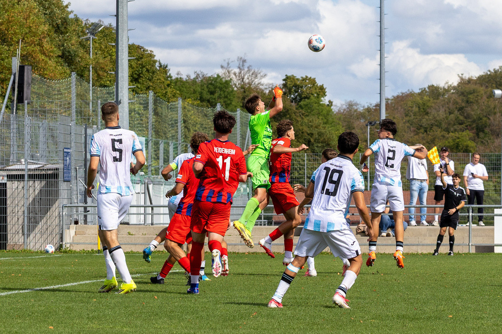 20260830-U19_DFB-Pokal_FCH-1860_094 | 1.FC Heidenheim 1846 vs. TSV 1860 München, Fußball, U19, DFB-Pokal, 2026/2027, 2. Runde, 30.08.2026 in Heidenheim, Walter-Birkhold-Jugendstadion(Foto: Michael Bulling) - Realisiert mit Pictrs.com