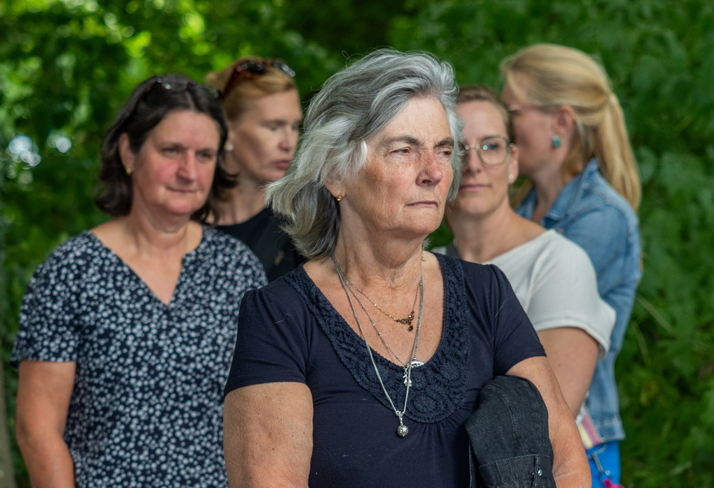 top-top.de-250705-064 | Foto, Video, Fotografie, Videografie, Fotobox, DJ, Discjockey, Musik, Musikbox, Veranstaltung, Photobooth, Amazon, Ebay, Buchtipp, Bestseller, Autor, Verlag, Buch, Wesel, Hamminkeln, NRW, Dinslaken, Rees, Drohne, Hochzeit, Party, Fotobox, Wesel, Fotograf