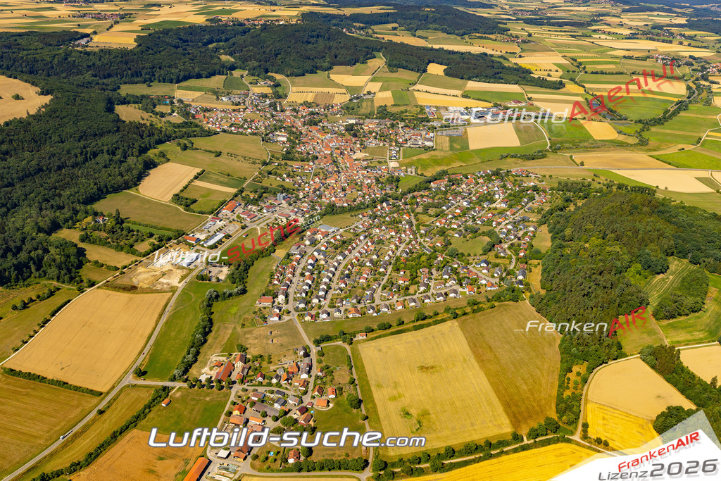 Aktuelles Luftbild von Eckmannshofen Thalmässing - Die Luftaufnahme wurde 2022 mittels UL-Flugzeug erstellt ( keine Drohne ) - hochauflösende Kamera-Systeme von  Canon -Beste Qualität - Für grossformatige Ausdrucke geeignet. Die Geschenkidee !