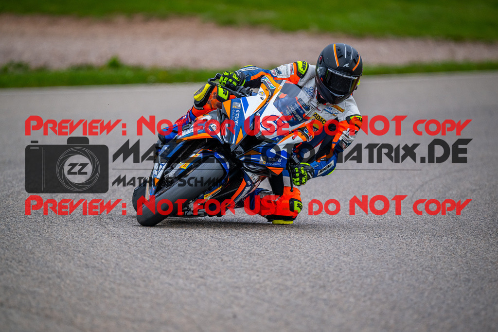 MaZZes_FotoMatrix_240503_6007705_1057 | STK1000