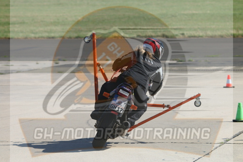 IMG_3753 | gh-motorradtraining-foto.de - Realisiert mit Pictrs.com