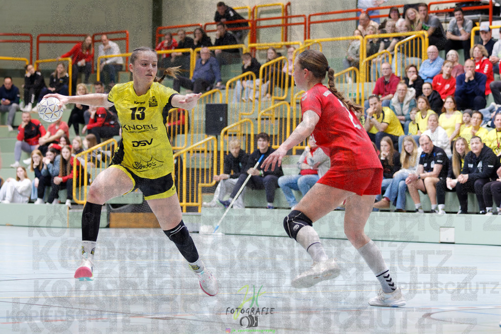 Hessenmeisterschaft wJC - Finale; HSG Kleenheim - HSG Weiterstadt/ Braunsh.Worf. | Hessenmeisterschaft wJC - Finale; HSG Kleenheim - HSG Weiterstadt/ Braunsh.Worf. am 22.03.2025 in Biedenkopf (Sporthalle Lahntalschule)Photo © 2025 - Jörg Heinrich - Realisiert mit Pictrs.com