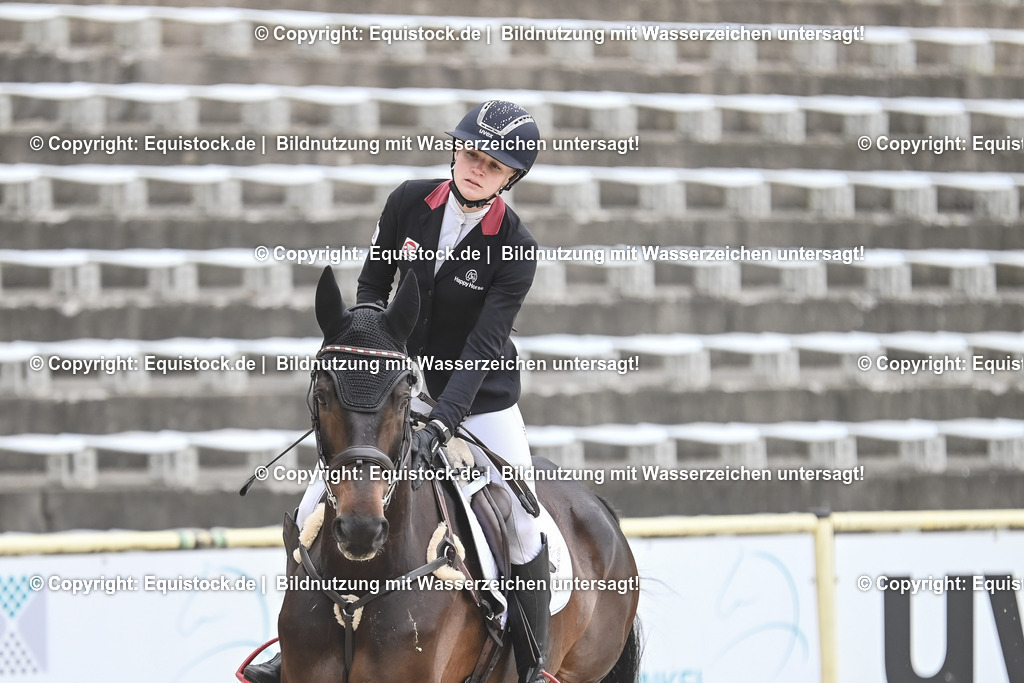 20230514_CCI4_Springen_0279 | equistock