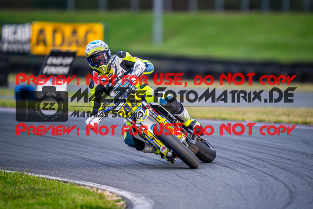 MaZZes_FotoMatrix_231001_7442 | S1