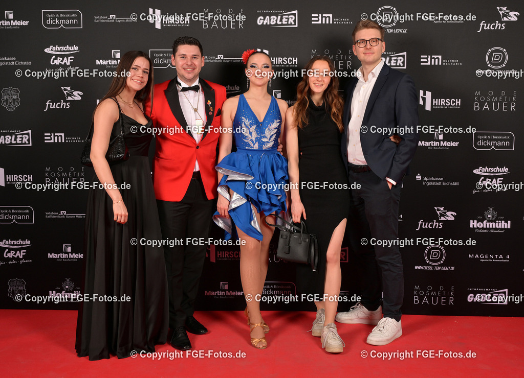 20240113-fge-fotos-0284 | Eröffnungsball der FGE am 13.01.2024 im Alten Stadttheater in Eichstätt. - Realisiert mit Pictrs.com
