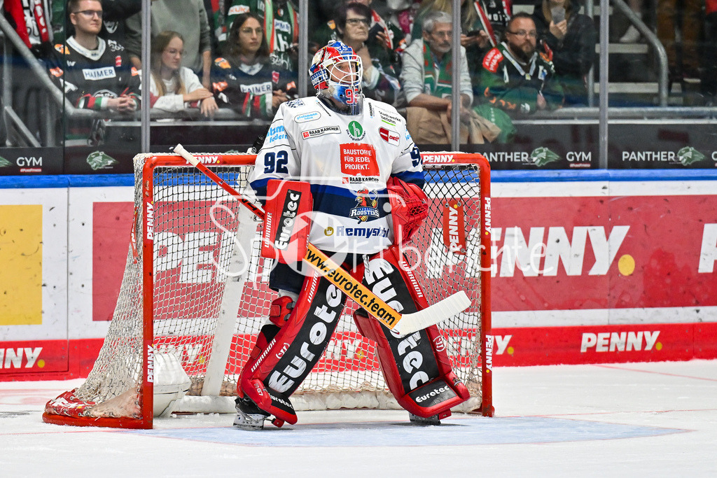 Augsburger Panther - Iserlohn Roosters | Im Bild Andreas JENIKE (Iserlohn Roosters 92) / Einzelfoto / Freisteller / Penny DEL: Augsburger Panther - Iserlohn Roosters; Curt Frenzel Stadion am 21.09.2025