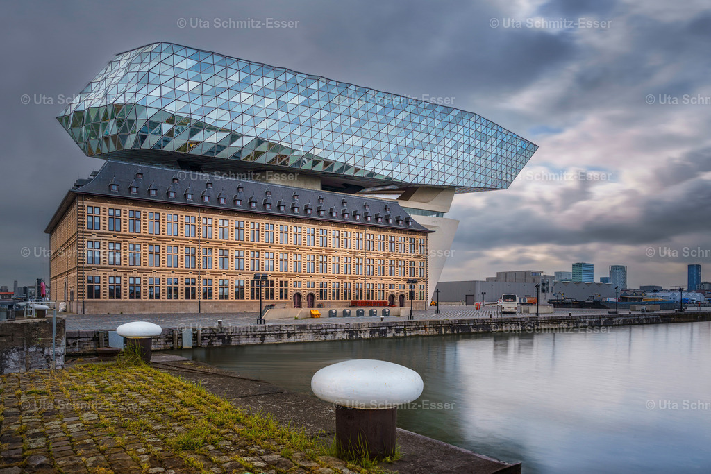 Antwerpen-Hafenhaus-01 | CEUS Design - Realisiert mit Pictrs.com