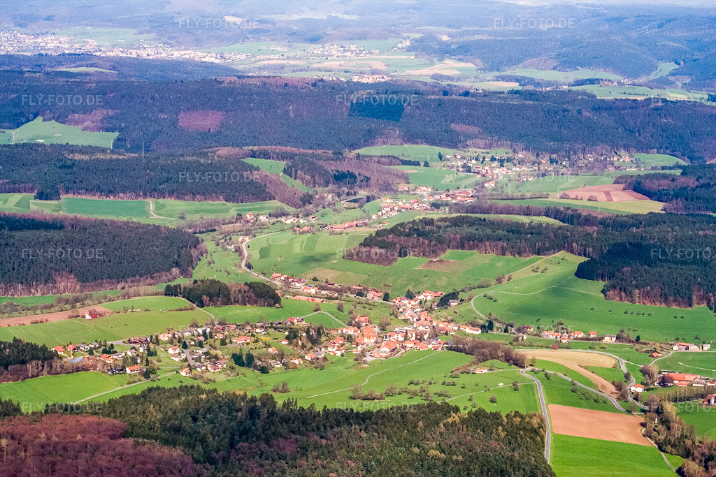 Luftbild: Ortsansicht von Süden im Ortsteil Güttersbach in Mossautal im Bundesland Hessen in Deutschland. Foto: IMG_10421.jpg vom 20.04.2008 durch Werner Riehm/FLY-FOTO.de