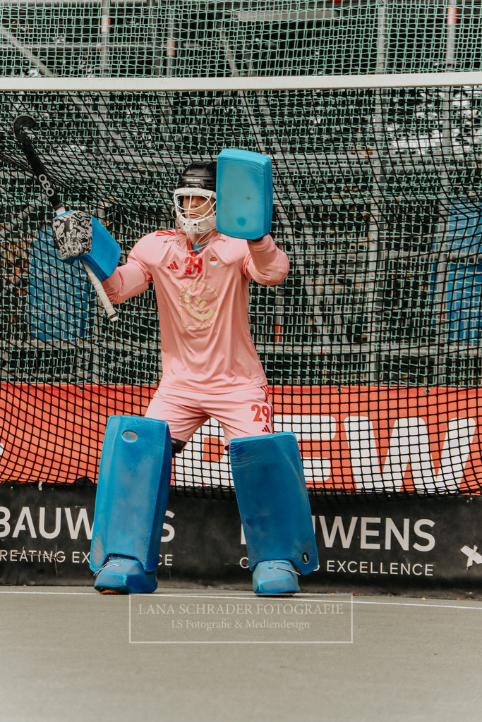 MU18_DM_ZWR_HF_RWK-KTHC_18.10.25_Köln (16 von 432) | lanaschraderfotografie - Realisiert mit Pictrs.com