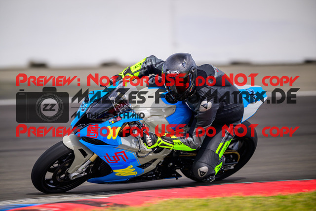 MaZZes_Fotomatrix_20250421_6021986_5520 | ROT