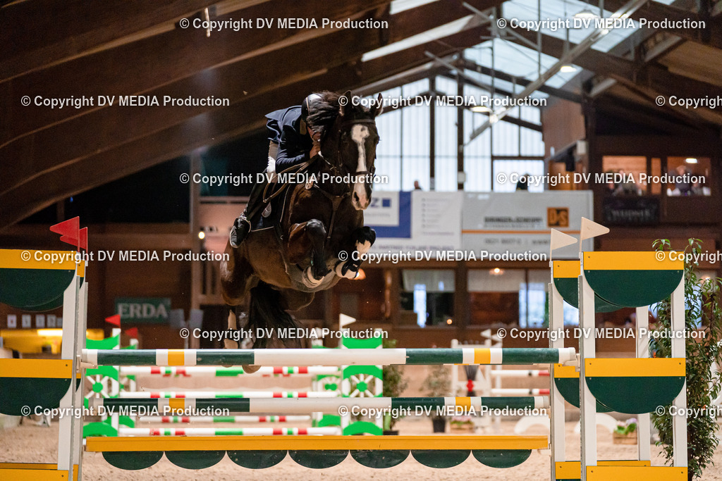 Springen Tag 1-818 | dv-media-shop - Realisiert mit Pictrs.com