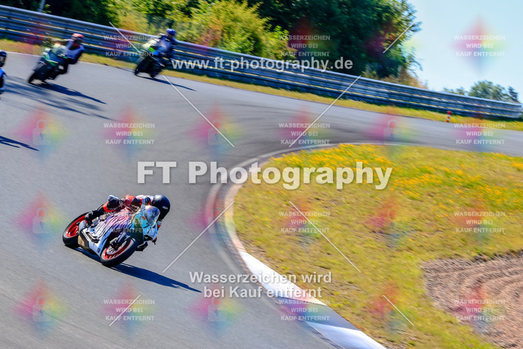 _TCM5642 | Hier findet Ihr Bilder von Touristenfahrten auf der Nürburgring Nordschleife oder von anderen Veranstaltungen die ich besucht habe. Viel Spass beim Durch Schauen 