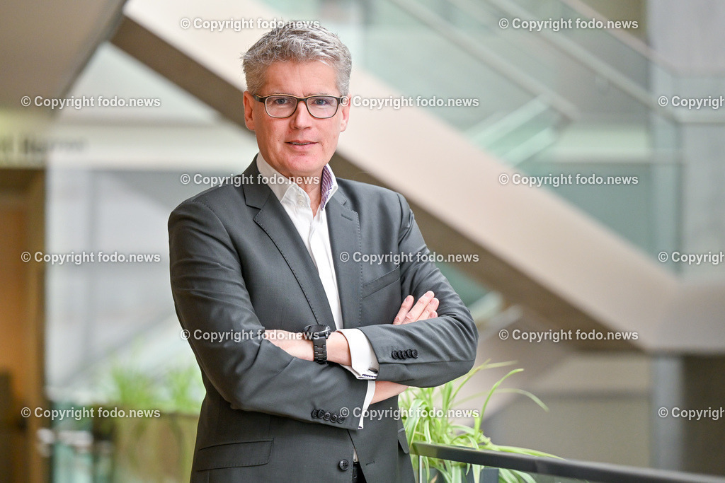 Musiktheater Linz_ Thomas Königstorfer_ 27.02.2023-24 | 27.02.2023, Musiktheater Linz, AUT, Thomas Koenigstorfer, im Bild Musiktheater Linz, Thomas Koenigstorfer (Kaufmaennische Direktion Landestheater Linz)