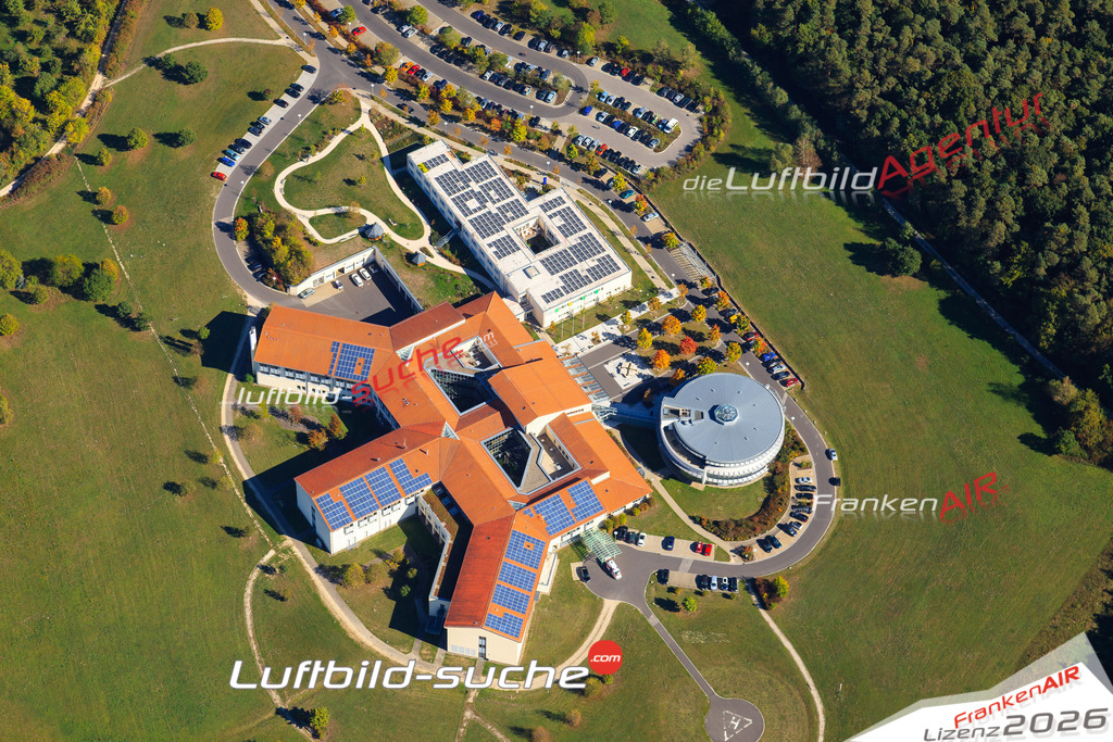 Die Luftaufnahme der Stadt Burgebrach wurde vom UL-Flugzeug heraus erstellt ( keine Drohne )- hohe Auflösung für beste Qualität