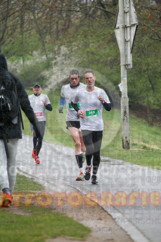 220331_1914_EV4_9254 | Sportfotografie im Rhein-Sieg Kreis, Köln, Bonn, NRW, Rheinland Pfalz, Hessen, etc. Unser Tätigkeitsfeld umfasst den Laufsport vom Volkslauf über den Marathon, Duathlon, Triathon bis zum Ultralauf wie Kölnpfad Ultra oder Schindertrail.