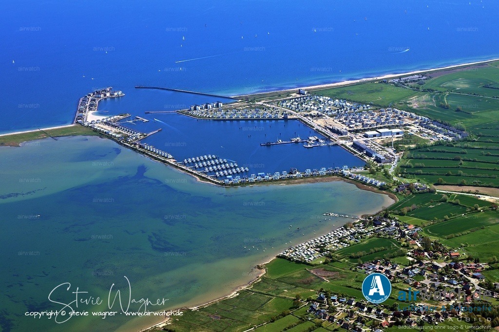  Luftbild OstseeResort Olpenitz - Exklusive Ferienhäuser an der Ostseeküste | Entdecken Sie atemberaubende Luftbilder und Fotografien auf airwatch.de - Tauchen Sie ein in eine Welt voller faszinierender Aufnahmen aus der Vogelperspektive.