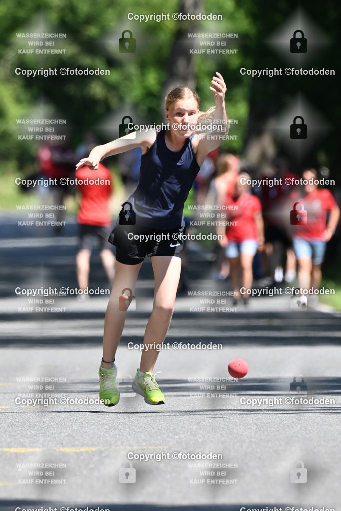 DSC_1145b | Fenna Fröhling / Collrunge BW / wJD Gummi